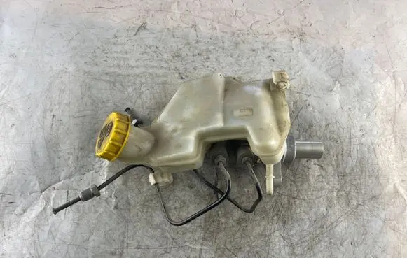 Ford Fiesta Master brake cylinder 03350884941