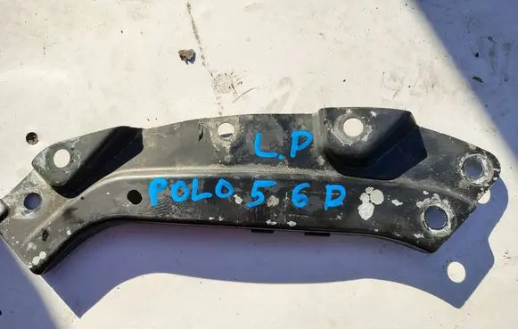 Volkswagen Polo V 6R Lower shock absorber bracket 