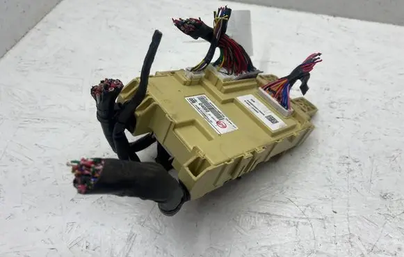KIA Niro Fuse module 91950Q4080