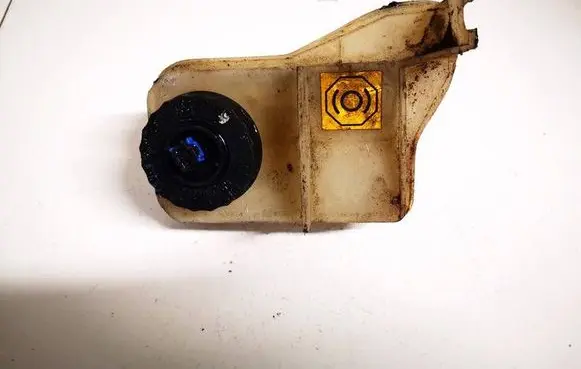 Alfa Romeo 156 Brake fluid reservoir 