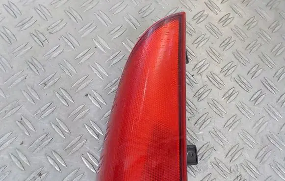Rear tail light reflector