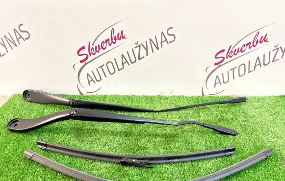 Ford Kuga III Front wiper blade arm LV4B17526AC LV4B17527AC