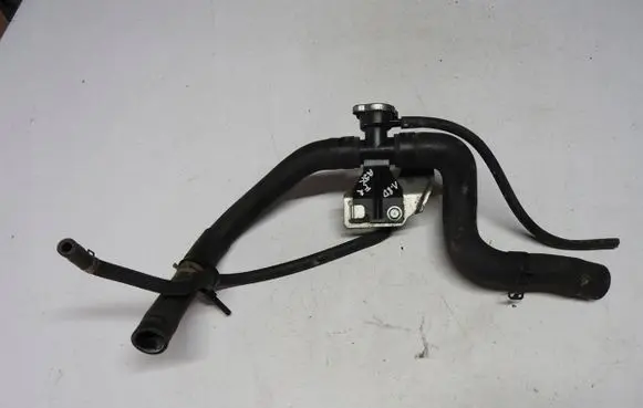 Mitsubishi ASX Oil filler cap 