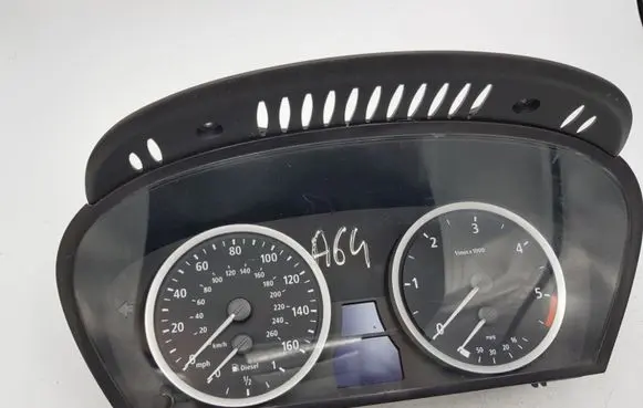 BMW 5 E60 E61 Speedometer (instrument cluster) 6983154 110080213543