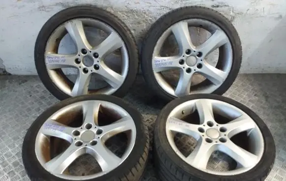 BMW 3 E90 E91 R18 alloy rim 