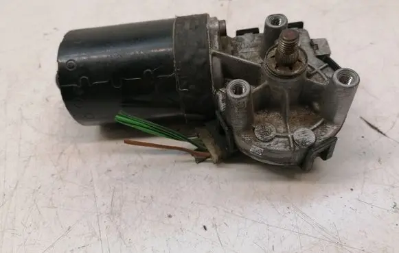 Volkswagen Transporter - Caravelle T4 Wiper motor 701955113B