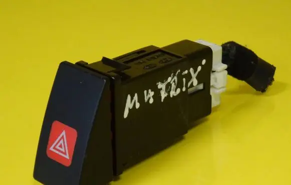 Hyundai Matrix Hazard light switch