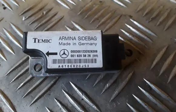Mercedes-Benz E W210 Airbag deployment crash/impact sensor 0018205626