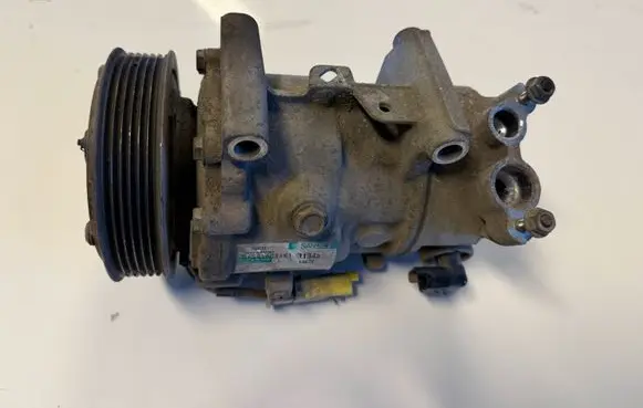Peugeot Partner III Air conditioning (A/C) compressor (pump) 9678656080