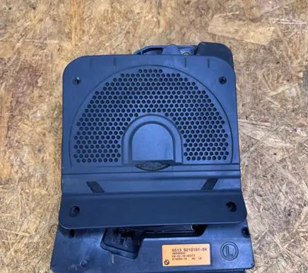 BMW 4 F32 F33 Subwoofer speaker 9210151 48008902 61928910