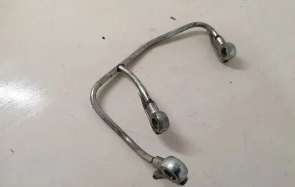 Subaru Outback Turbo turbocharger oiling pipe/hose
