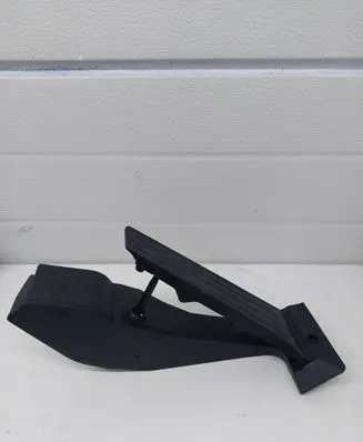 BMW 1 E81 E87 Accelerator throttle pedal 6766931 25916010