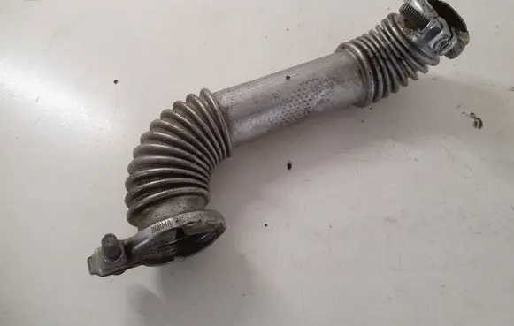Iveco Daily 4th gen EGR valve line/pipe/hose