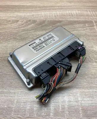 Toyota Yaris Engine control unit/module ECU 896610D211 0261208036