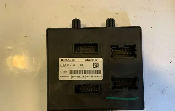 Opel Vivaro Engine control unit/module ECU 231A08052R 524454F04 2746826223