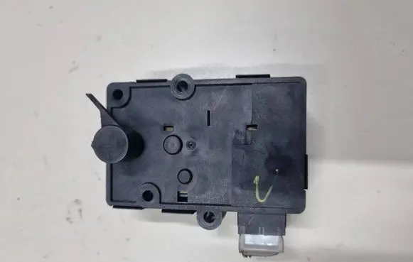 Volvo S40, V40 Air flap motor/actuator MR268260 3A24