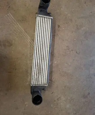 BMW 3 E46 Intercooler radiator 96723 2020W35