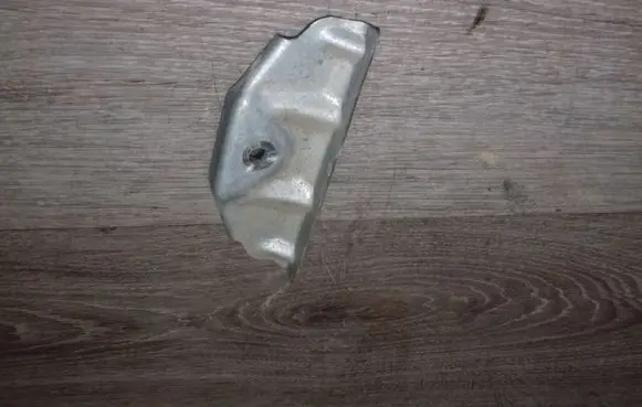 Volvo V70 Battery bracket 