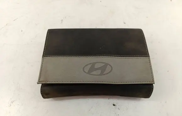 Hyundai Elantra VII Owners service history hand book 