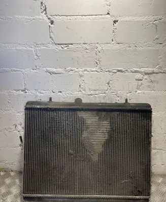Citroen C4 I Coolant radiator 991746Q