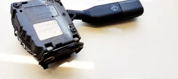 Renault Rapid Wiper control stalk 7700306153 61570014