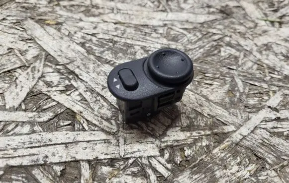 Opel Astra G Wing mirror switch 09226861