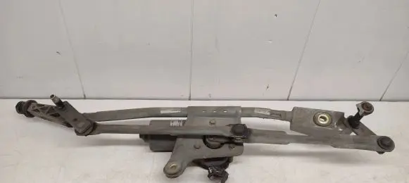 Front wiper linkage and motor
