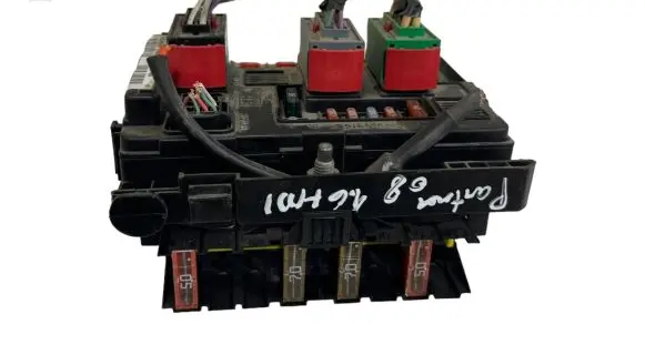 Peugeot Partner BSM Control unit 965061828000 571188433 U118470005K
