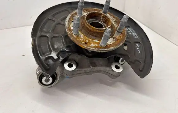 Chevrolet Camaro Rear wheel hub 84755514 84089878 84258572