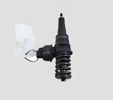 Volkswagen Multivan T5 Fuel injector 0414720228 070130073N