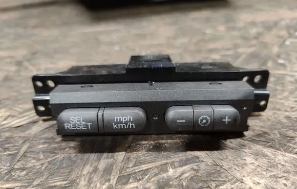 Honda Civic Other switches/knobs/shifts M30084SNA M30085UNS
