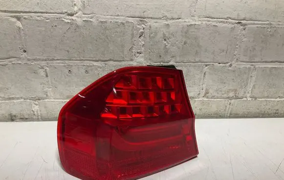 BMW 3 E90 E91 Rear/tail lights 7289429