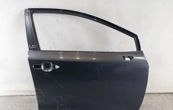 Toyota Corolla E210 E21 Front door 6700102550
