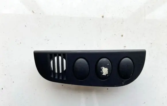 Citroen C2 Cruise control switch 96429005XT