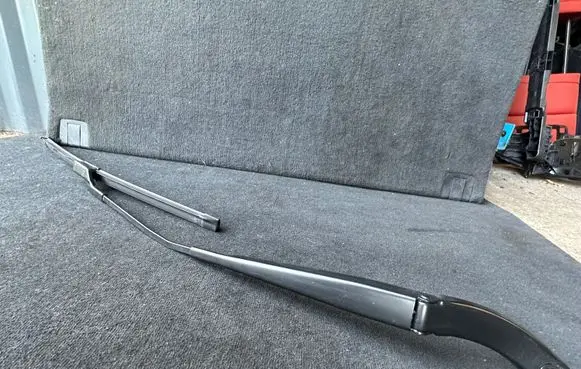 Volkswagen T-Roc Front wiper blade arm 2GA955410A