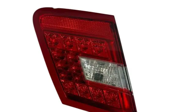 Tailgate rear/tail lights