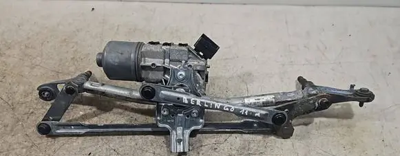 Citroen Berlingo Front wiper linkage and motor 3397020954 9682861480