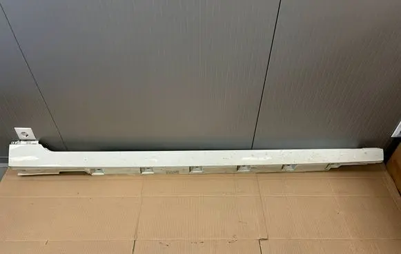Volkswagen PASSAT B8 Sill 3G0853858F