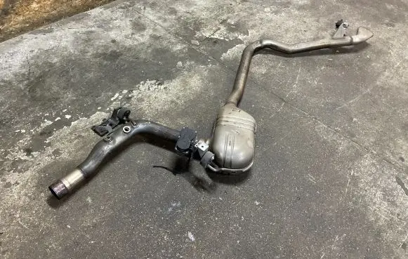 Audi A4 S4 B9 8W Muffler/silencer 8W0253411AH