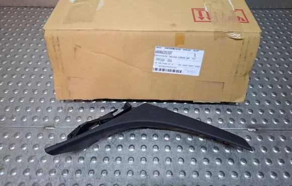 Fiat 124 Spider Other interior part 6LE74U0DAA 6000621327