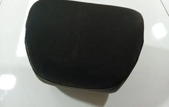 Citroen C5 Front seat headrest 
