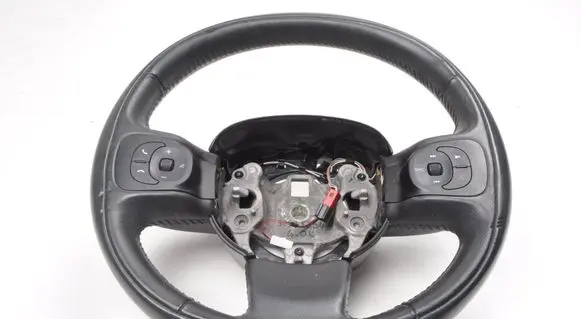 Fiat 500L Steering wheel 
