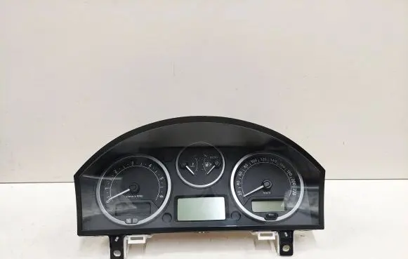 Land Rover Range Rover Sport L320 Speedometer (instrument cluster) LR0020004K0C0 LR0019001 YAH500141
