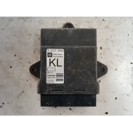 Opel Vectra C Door control unit/module 9227560