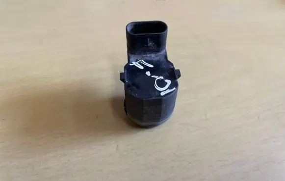 BMW 5 F10 F11 Parking PDC sensor 9173106