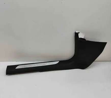 Porsche Macan (95B) (A) pillar trim 95B863483A