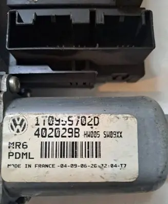 Volkswagen Golf V Front door window regulator motor 1K0959792J 402029B HW005SW09XX