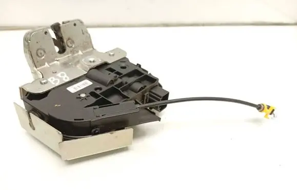 Volvo V70 Tailgate/trunk/boot lock/catch/latch 31253447 47208120