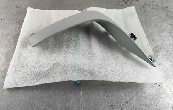 Porsche Macan (95B) Front bumper splitter molding 95b807819ag2x