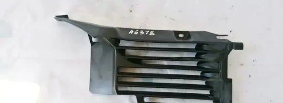 Renault 19 Front grill 7700819252